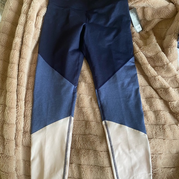 Old Navy Dry Active Leggings - Picture 1 of 4